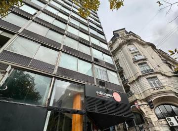 Oficina comercial · 138m² · 4 Ambientes · Oficina en Tribunales