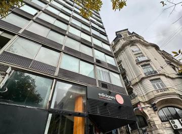 Oficina comercial · 45m² · 3 Ambientes · Oficina en Tribunales