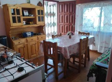 Casa · 70m² · 2 Ambientes · 1 Cochera · Casa en Venta - 1 Dormitorio 1 Baño - 70 m² - Mar del Tuyu