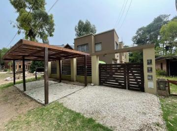 Casa · 60m² · 3 Ambientes · Casa en Alquiler Temporario de 2 Dorm. en Mar Azul