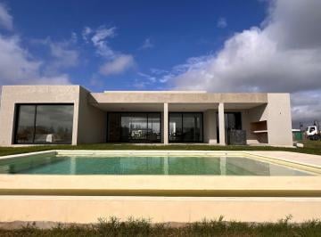Casa · 259m² · 6 Ambientes · 2 Cocheras · Casa Chalet en Venta en El Naudir, Escobar, G. B. a. Zona Norte