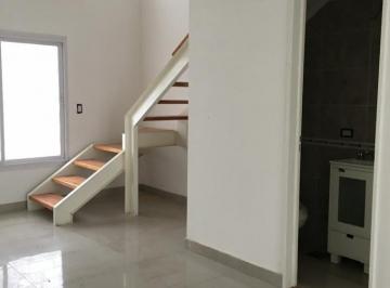 Departamento · 66m² · 4 Ambientes · 1 Cochera · Departamento en Venta - 2 Dorm. 2 Baños - 66 m² - Banfield