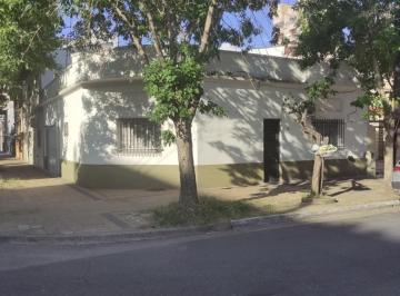 Casa de 3 ambientes, Lanús · Casa con Garage y Local