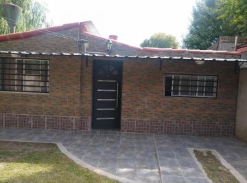 Casa · 150m² · 3 Ambientes · Casa en Venta - 2 Dorm. 1 Baño - 150 m² - Atalaya
