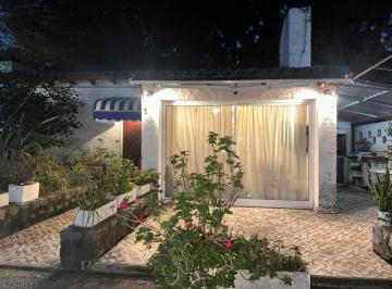 Casa · 52m² · 3 Ambientes · 1 Cochera · Casa en Venta en Alla en El Sur