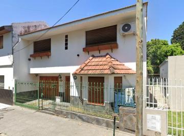 Casa · 4 Ambientes · 1 Cochera · Venta Casa 4 Ambientes