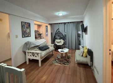 Departamento · 40m² · 3 Ambientes · 1 Dormitorio Zona Monumento a La Bandera