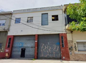 Bodega-Galpón · 250m² · Alquiler Galpon de 25o m² Lanus