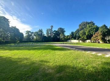 Terreno · 684m² · Lote Terreno en Barrio Cerrado Lomas de San Isidro