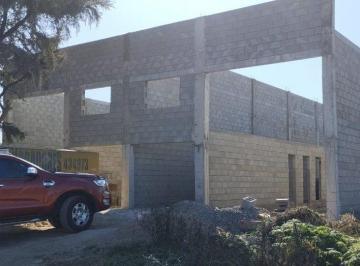 Bodega-Galpón · 520m² · Venta Dos Galpones con Locales a Estrenar