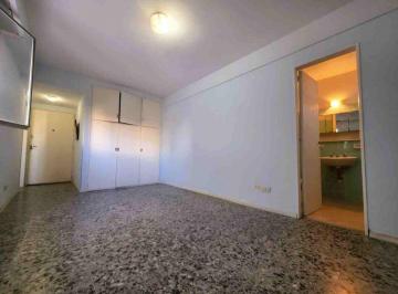 Departamento · 28m² · 1 Ambiente · Depto Salta y Libertad. La Perla. Luminoso.