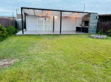 Casa · 40m² · 2 Ambientes · 1 Cochera · Venta Casa Colonia Segovia 2 Ambientes Pileta