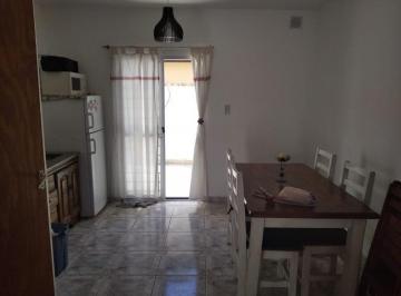 Casa · 74m² · 2 Ambientes · 1 Cochera · Casa en Venta - 2 Dorm. 2 Baños - Cochera - 100 m² - Mar del Tuyu