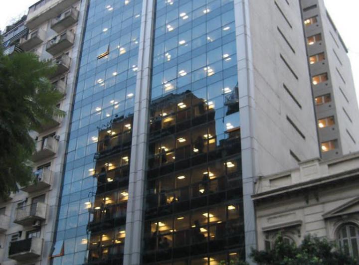 Oficinas en alquiler — RealXpertAI