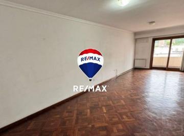 Departamento · 92m² · 4 Ambientes · 1 Cochera · Departamento 2 Dorm. Venta Zona Centro
