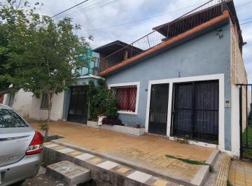 Casa · 187m² · 5 Ambientes · Casa con Dpto en Planta Alta - Apta Crédito Capital