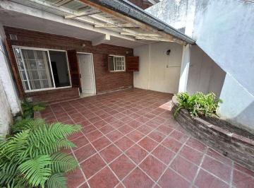 PH · 41m² · 2 Ambientes · 1 Cochera · V. Ballester - PH 2 Ambientes, 2 Patios y Cochera