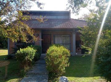Quinta vacacional · 2400m² · 2 Dormitorios · Quinta con Pileta y 2400 m de Parque