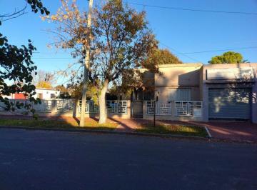 Casa · 120m² · 3 Ambientes · Venta Casa 3 Ambientes Magdalena
