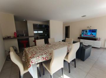 Departamento · 88m² · 3 Ambientes · 1 Cochera · Venta Departamento 2 Dorm Carlos Paz Amoblado