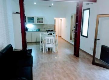 Casa · 150m² · 3 Ambientes · Casa en Venta - 2 Dorm. 1 Baño - 150 m² - Junin