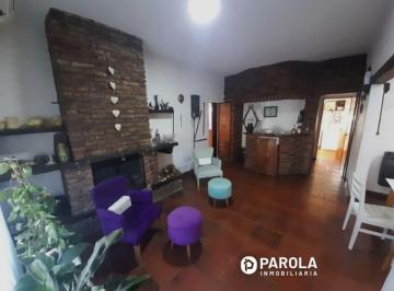 Casa de 6 ambientes, Merlo · Vende Chalet Sobre Av Noguera Cercano Estc Sa Padua