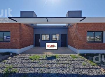 Casa · 70m² · 3 Ambientes · Oportunidad en Quebradas! Duplex Una Planta!