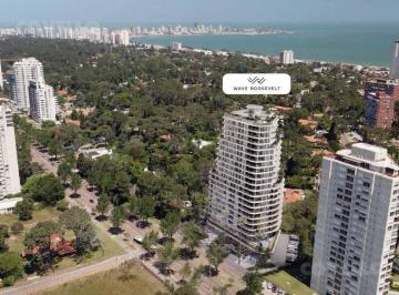 Departamento · 120m² · 4 Ambientes · Departamento en Venta 3 Dorm. Ideal Inversores, Punta del Este