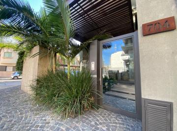 Departamento · 120m² · 3 Ambientes · 1 Cochera · Departamento en Alquiler de 3 Ambientes con Cochera