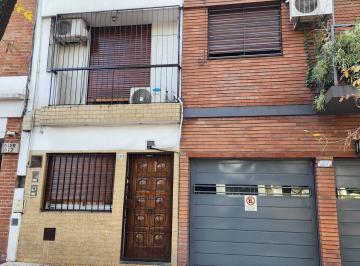 PH · 72m² · 4 Ambientes · PH en Coghlan