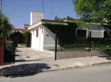 Casa de 6 ambientes, Villa Carlos Paz · Carlos Paz, Tres Dorm., Pileta