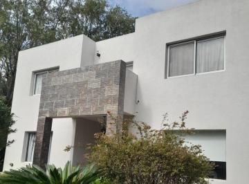 Casa de 4 ambientes, Esteban Echeverría · Venta Canning Barrio Cerrado Casa de 3 Dorm. Lote 800 m² Galeria Cochera