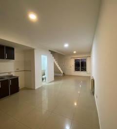 Departamento de 3 ambientes, Pilar · Duplex 3 Ambientes Condominio con Seguridad