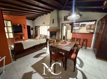 Casa · 124m² · 5 Ambientes · 1 Cochera · Casa en Venta 4 Ambientes Mas Departamento de 2 Ambientes en Costa del Este, Amoblado