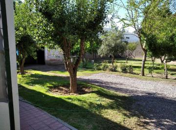 Casa de 8 ambientes, San Martín · Casa y Departamentos en Venta