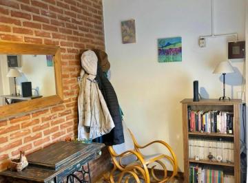 Casa · 200m² · 3 Ambientes · 1 Cochera · Casa Apta a Credito en Impecable Estado y con Excelente Ubic