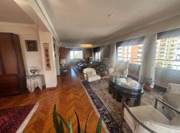 Departamento · 213m² · 5 Ambientes · 2 Cocheras · Departamento 4 Ambientes Venta Martínez 2 Cocheras