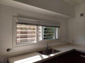 Casa · 145m² · 4 Ambientes · 3 Cocheras · Casa en Alquiler Zona La Bota Al 800 Benavidez