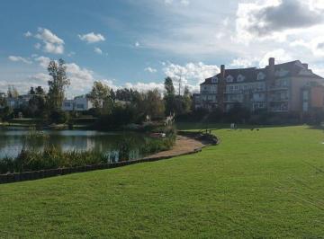 Departamento · 46m² · 2 Ambientes · 1 Cochera · Depto en Alquiler 2 Amb C/cochera Bº Sta. Barbara