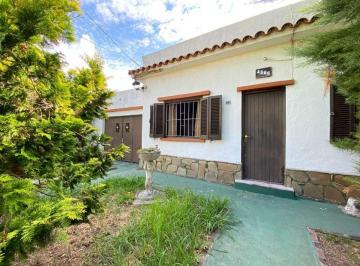 Casa · 126m² · 5 Ambientes · 2 Cocheras · Venta Casa Sayago 4 Dorm. Garage Bbca Galpon
