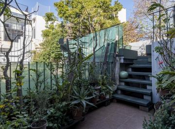 Casa · 80m² · 3 Ambientes · Eleodoro Lobos Al 200 Venta Casa de 4 Ambientes Patio Terraza Lote Propio Caballito