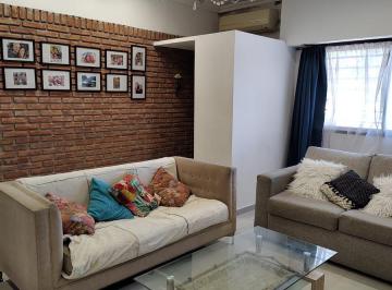 PH · 107m² · 6 Ambientes · PH en Venta - 3 Dorm. 2 Baños - 181 m² - Quilmes