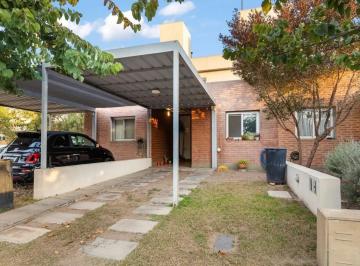 Casa de 3 ambientes, Córdoba · Venta Duplex en Housing de Manantiales 2 Dorm