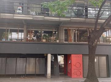 Departamento de 2 ambientes, Barracas · Hermoso Loft con Balcon Aterrazado, Super Luminoso, 12 Años