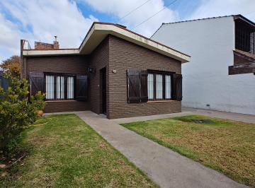 Casa de 6 ambientes, Mar del Plata · Chalet + Unidad de 3 Ambientes en Barrio Caisamar