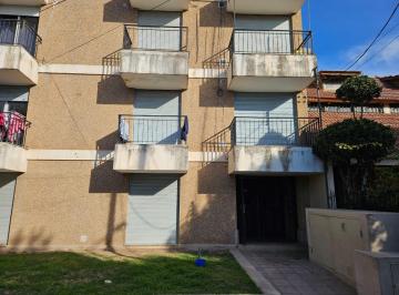 Departamento de 5 ambientes, Córdoba · Barrio Dean Funes Departamento Tres Dorm. "Apto Banco"