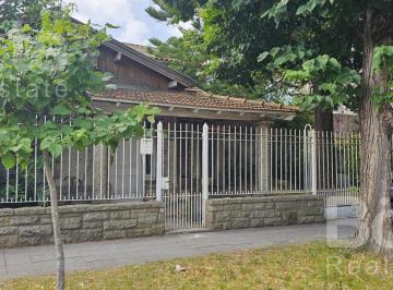 Casa · 110m² · 4 Ambientes · 1 Cochera · Venta Casa 4 Ambientes Llavallol