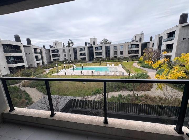 Departamento · 90m² · 4 Ambientes · 1 Cochera