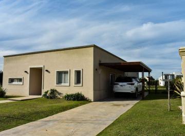 Casa · 200m² · 5 Ambientes · 2 Cocheras · Venta 5 Amb Pileta Lagos de San Eliseo San Vicente