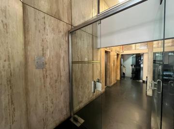Oficina comercial · 100m² · 4 Ambientes · 1 Cochera · Oficina Armada Como Consultorio Medico en Recoleta